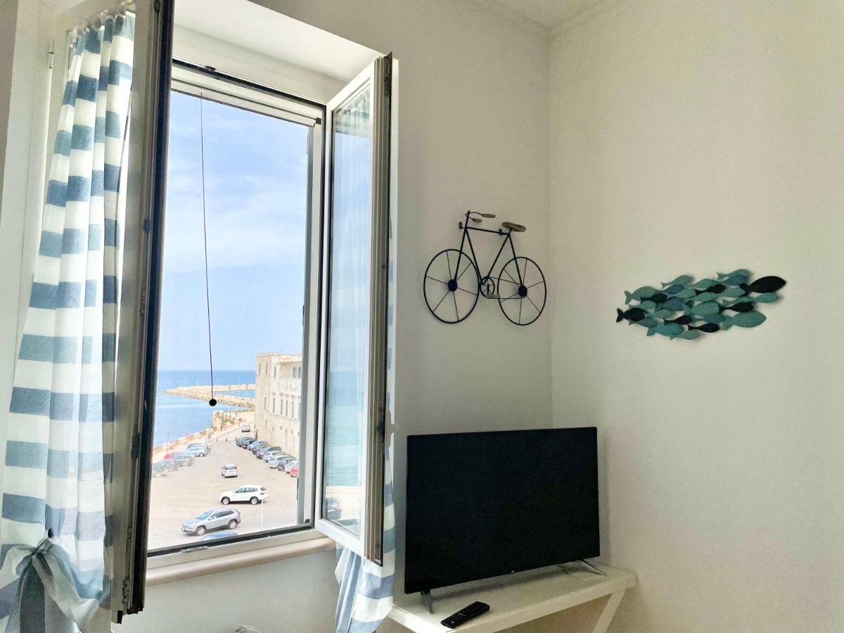Casa Rosita-Vista Cattedrale,Mare,Tribunale E Castello Nel Pieno Centro Di Trani-Wifi 外观 照片